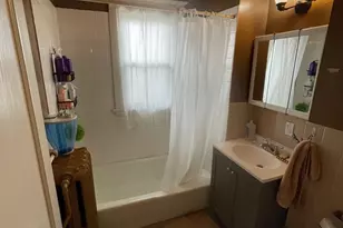 1607 Van Buren Ave, Saint Paul, MN 55104 - Photo 32