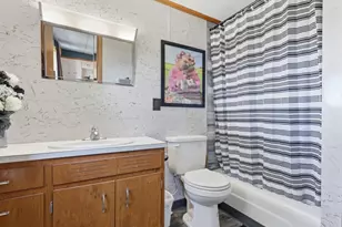 5589 Wildwood Ave, Isle, MN 56342 - Photo 10