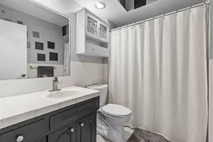 215 Union Terrace Ln N, Plymouth, MN 55441 - Photo 8