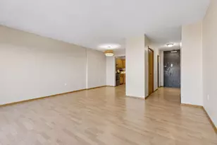 400 Groveland Ave, Minneapolis, MN 55403 - Photo 14