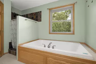 23601 Rockney St NE, Bethel, MN 55005 - Photo 32