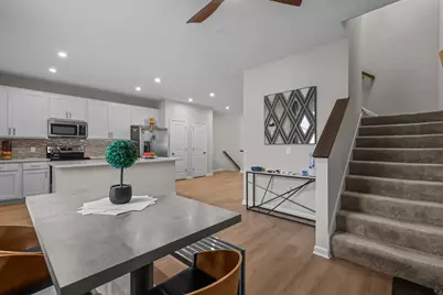 2215 Gateway Hill Road, North Saint Paul, MN 55109 - Photo 12