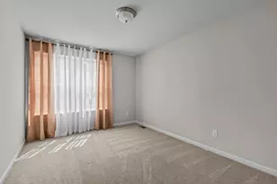 2215 Gateway Hill Rd, North Saint Paul, MN 55109 - Photo 20