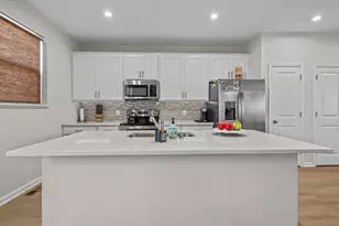 2215 Gateway Hill Rd, North Saint Paul, MN 55109 - Photo 8