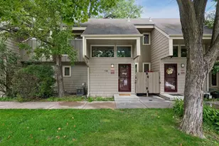 4337 3rd Ave S, Minneapolis, MN 55409 - Photo 2
