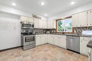 409 N Monroe St, Minneota, MN 56264 - Photo 20