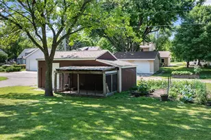 409 N Monroe St, Minneota, MN 56264 - Photo 6