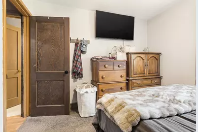 218 Grant Street S, Lake Benton, MN 56149 - Photo 24