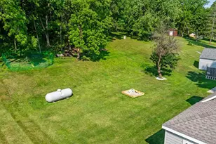 218 Grant Street S, Lake Benton, MN 56149 - Photo 8