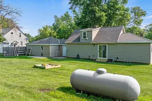 218 Grant Street S, Lake Benton, MN 56149 - Photo 10