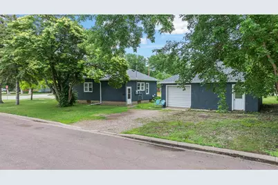 37 Rowland Street, Tracy, MN 56175 - Photo 4