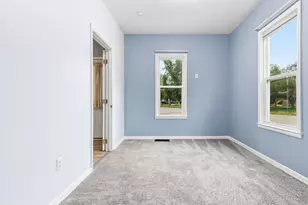 37 Rowland St, Tracy, MN 56175 - Photo 16