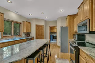 2165 Mill Pond Dr, Saint Cloud, MN 56303 - Photo 4