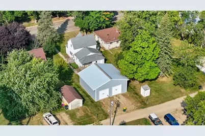 418 N Hubert Street, Ivanhoe, MN 56142 - Photo 1