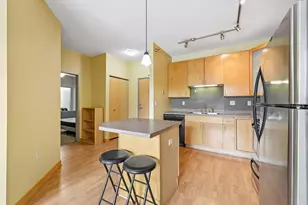2600 University Ave SE, Minneapolis, MN 55414 - Photo 10