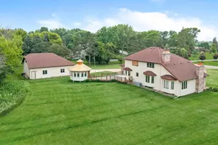 6 Lacosta Dr, Dellwood, MN 55110 - Photo 54