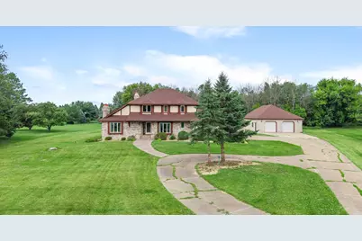 6 Lacosta Drive, Dellwood, MN 55110 - Photo 2