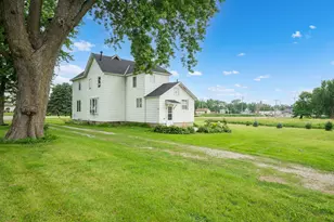 55570 State Hwy 56, West Concord, MN 55985 - Photo 6