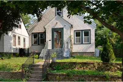 1139 Magnolia Avenue E, Saint Paul, MN 55106 - Photo 2