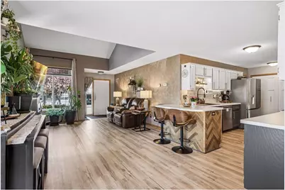 317 Creekside Drive, Buffalo, MN 55313 - Photo 2