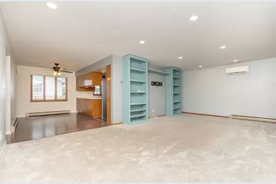 300 E Raven Street, Belle Plaine, MN 56011 - Photo 6