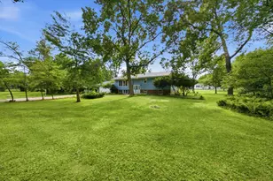 709 N Fremont St, River Falls, WI 54022 - Photo 4