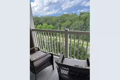 1321 Lake Drive W #320, Chanhassen, MN 55317 - Photo 8