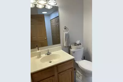 1321 Lake Drive W #320, Chanhassen, MN 55317 - Photo 6