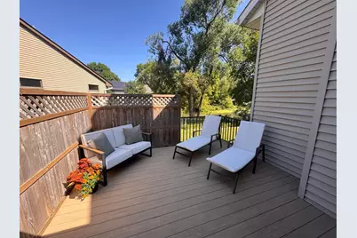 6522 Gray Fox Curve, Chanhassen, MN 55317 - Photo 8