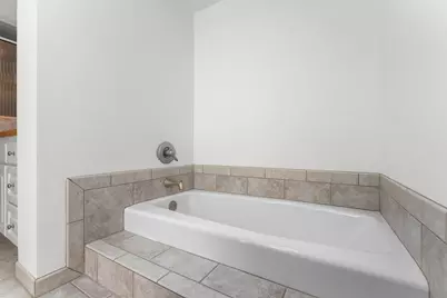 6522 Gray Fox Curve, Chanhassen, MN 55317 - Photo 24