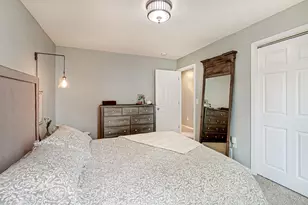 7572 Carillon Plaza W, Woodbury, MN 55125 - Photo 16