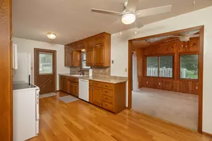 5160 14th St SE, Rochester, MN 55904 - Photo 8