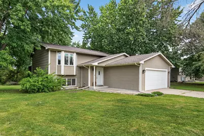 2250 Van Sloun Road, Chaska, MN 55318 - Photo 2