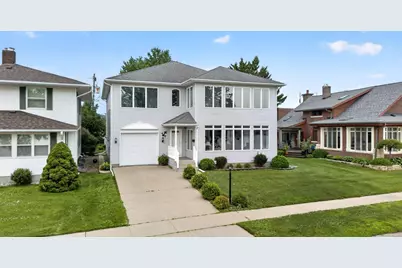 118 Lawrence Boulevard E, Wabasha, MN 55981 - Photo 2