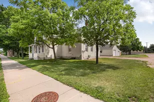 122 W Minnesota St, Saint Joseph, MN 56374 - Photo 2