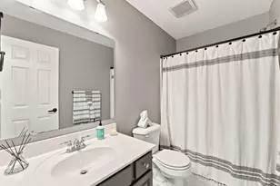 15742 Frisian Ln, Apple Valley, MN 55124 - Photo 26