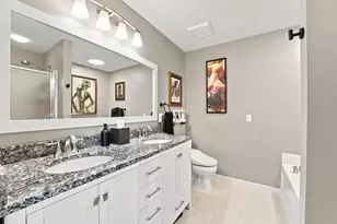 15742 Frisian Ln, Apple Valley, MN 55124 - Photo 20