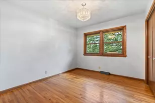 2300 Oakwood Dr, Burnsville, MN 55306 - Photo 26