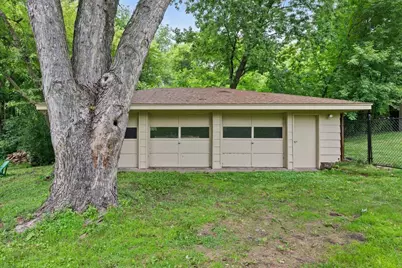 2300 Oakwood Drive, Burnsville, MN 55306 - Photo 24