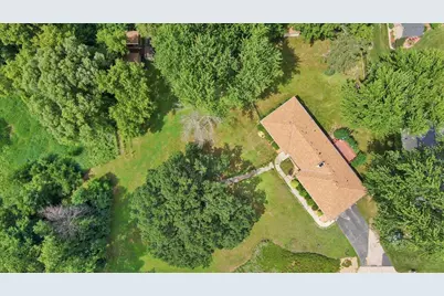 2300 Oakwood Drive, Burnsville, MN 55306 - Photo 12