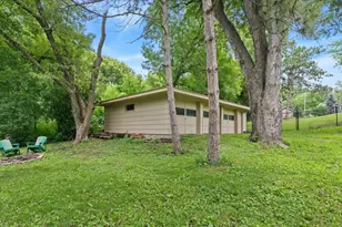 2300 Oakwood Dr, Burnsville, MN 55306 - Photo 66