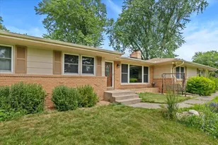 2300 Oakwood Dr, Burnsville, MN 55306 - Photo 72