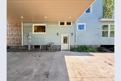 212 W Junius Avenue, Fergus Falls, MN 56537 - Photo 48