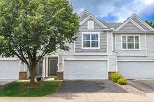 10664 Ironwood Ct, Woodbury, MN 55129 - Photo 1