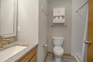 10664 Ironwood Ct, Woodbury, MN 55129 - Photo 28