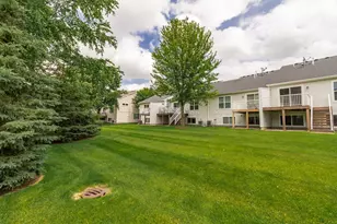 10664 Ironwood Ct, Woodbury, MN 55129 - Photo 32