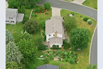 2623 Riviera Drive N, White Bear Lake, MN 55110 - Photo 30