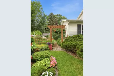 2623 Riviera Drive N, White Bear Lake, MN 55110 - Photo 36