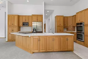 7690 Gibraltar Terrace, Apple Valley, MN 55124 - Photo 4
