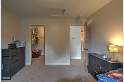 1016 Honeysuckle Lane SE, Cambridge, MN 55008 - Photo 12